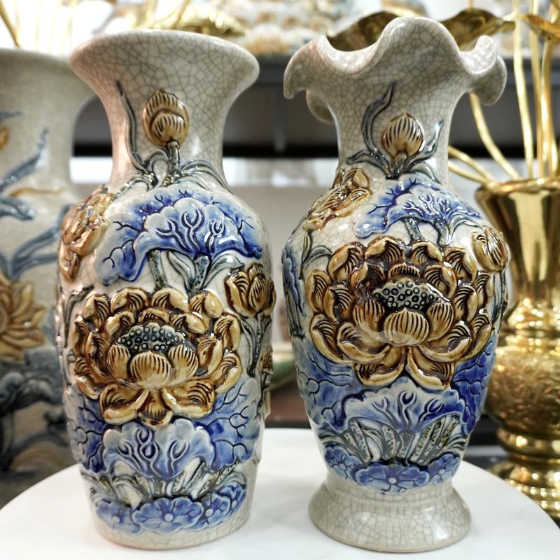 Lọ Hoa Gốm Bát Tràng men rạn cao cấp đắp nổi Hoa Sen 27cm