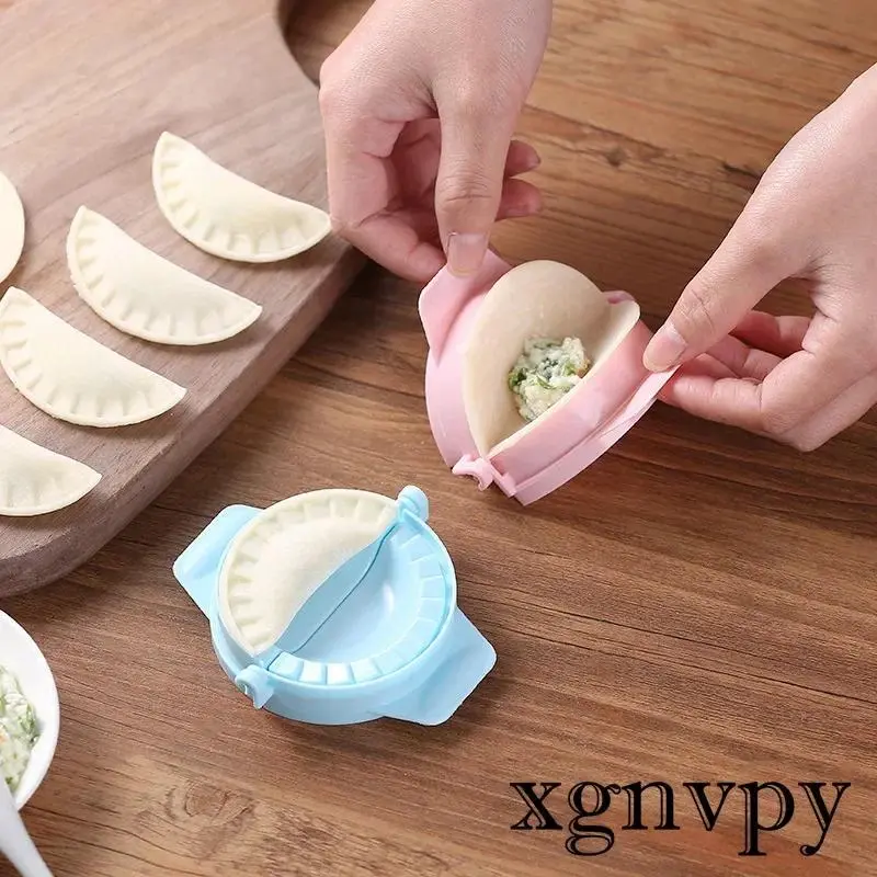 xgnvpy Dumpling Large Household Dumpling Package Tool Automatic Dumpling Skin Crescent shaped Knead Dumplings Mold Bag