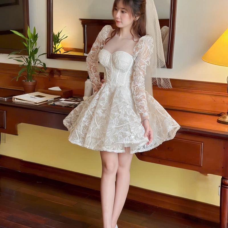 Đầm ren tay dài màu trắng kem 3 lớp có kèm mút ngực  Size ML Women Nữ Voi Dress Sen Voan. 4