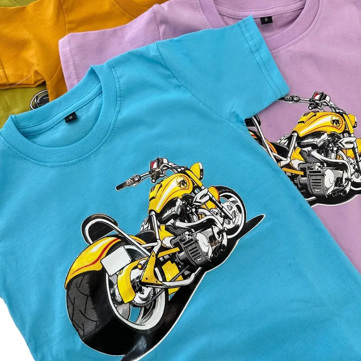 Kaos anak motif motor bahan combed 28 premium