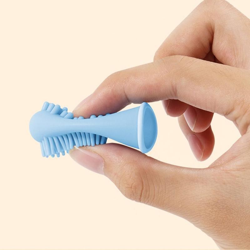 Product Introduction of Practical Silicone Pet Finger Toothbrush Bite Resistant Soft Cats Mouth Cleaner 360° Cleaning Pet Teeth Cleaning Fingertips for Cats Dogs 9