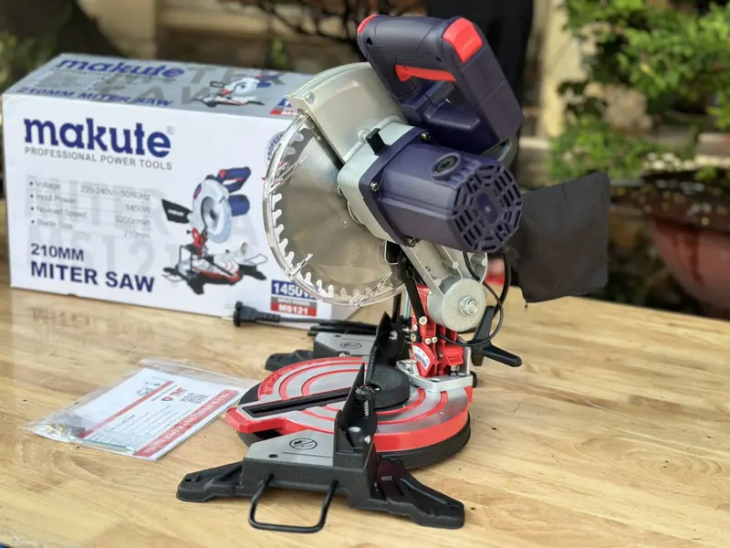 Máy cắt gỗ, Nhôm Makute MS121 Đĩa 210mm, Công suất 1450w - Tặng kèm đĩa 210mm 3