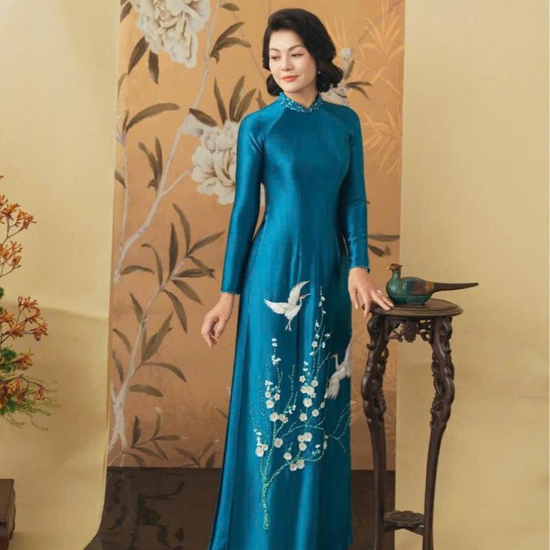 Áo Dài Hương Phượng lụa Ruby cao cấp cho mẹ trung niên đẹp sang trọng đính kết chim hoa đào - M22
