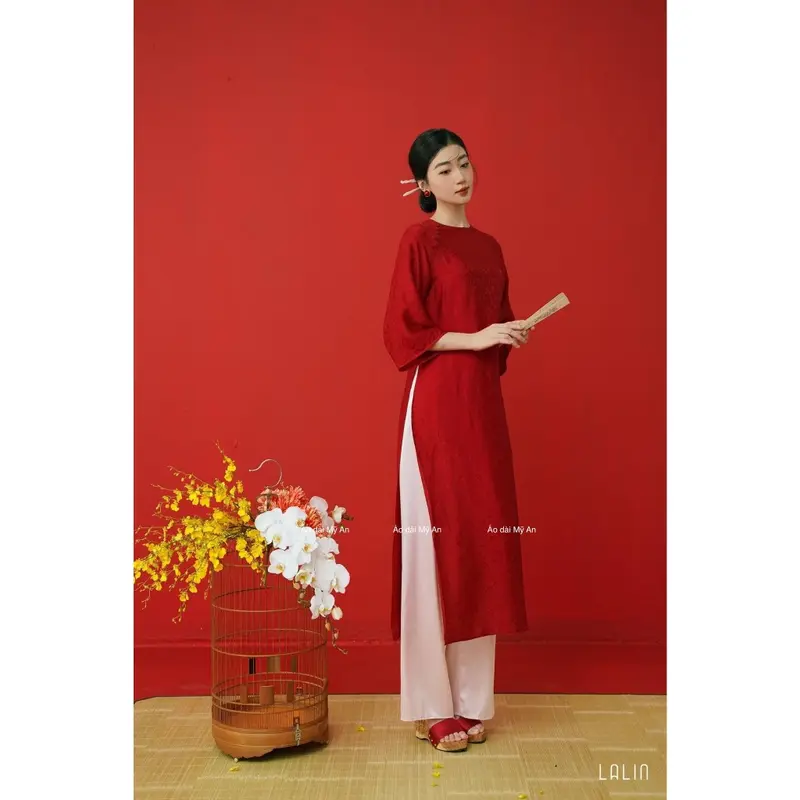 [SẴN HÀNG]Aó Dài Gấm Tơ Xuông Dáng Xưa Tay Loe Đính Cúc Bọc Diện Tết Du Xuân hot trend 2025, nữ, women dress - Áo Dài Mỹ An 2