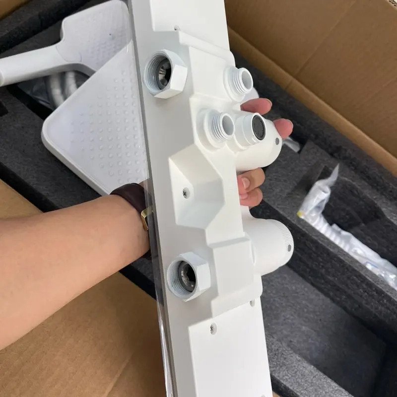 Sen cây tắm có hiệu chỉnh nóng lạnh và đủ chức năng 2