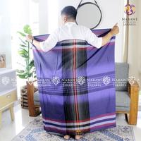 Gambar Sarung Wadimor Motif Padang Sarung Tenun Ukuran Dewasa Souvenir Tahlilan Perlengkapan Sholat Muslim Nyaman Kotak dari Oleh Oleh Umroh Haji Jakarta Kota Administrasi Jakarta Selatan 4 Tokopedia