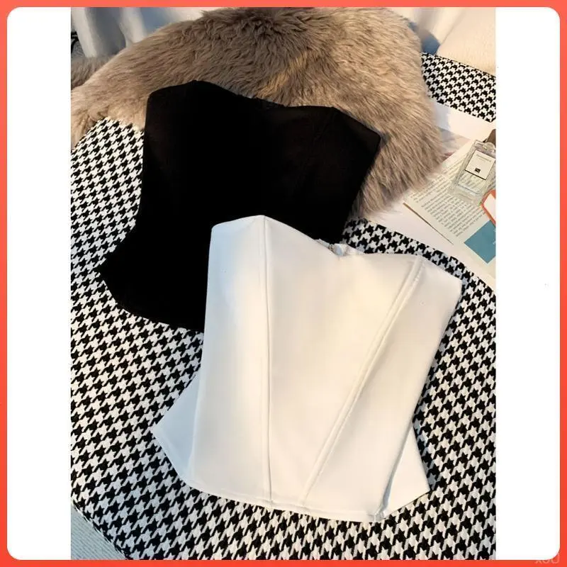 Tiktok đề xuất áo vest đen ôm ngực cho nữ hot girl có thể mặc ngoài trời phong cách mùa hè lệch vai một vai chống chạm phong cách châu Âu và Mỹ vai hở địu nhỏ OOTD quần áo nữ