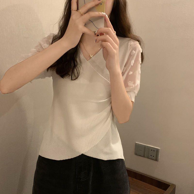 Product Introduction of Áo Thun Thiết Kế Voan Dáng Ôm, Knatwear, Cổ Chữ V, Ngắn, Dành Cho Nữ, Màu Đỏ Ngủ, Quần Áo Nữ 14