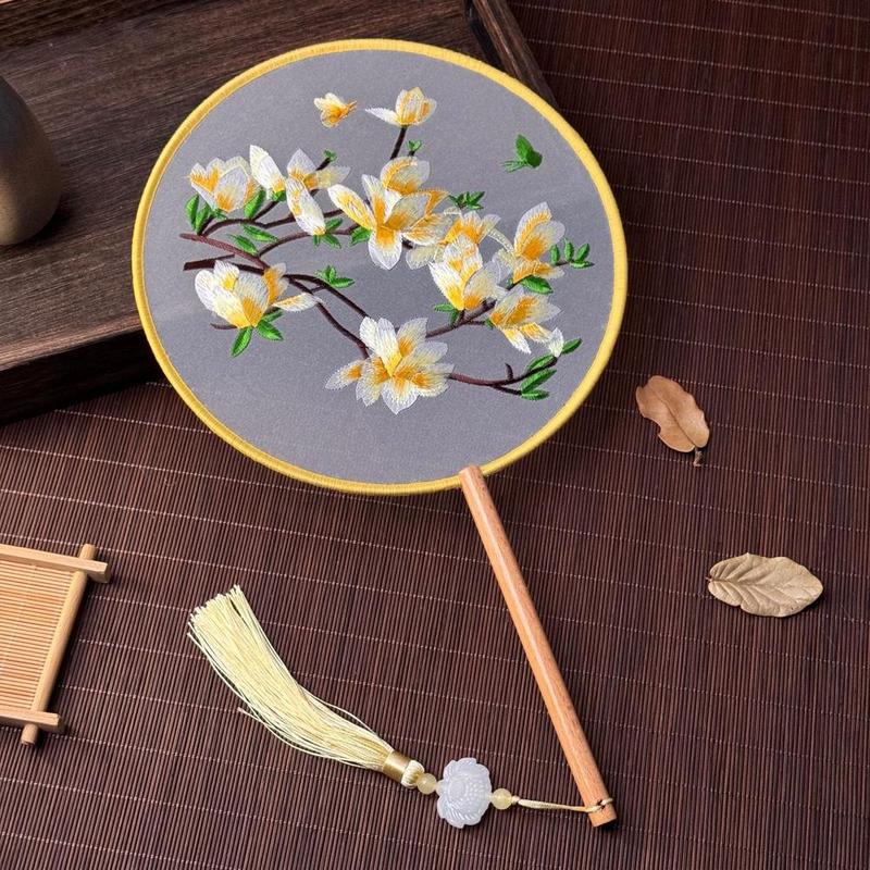 Quạt Cầm Tay Phong Cách Cổ Điển Chất Liệu Lụa Trung Quốc Thêu Tô Châu Quạt Tròn Đồ Đồ Trang Trí Nhà Cửa Quạt Nhảy Múa Có Tua Rua Phụ Kiện Qipao Hanfu Để Trang Trí Nhà Cửa Decor