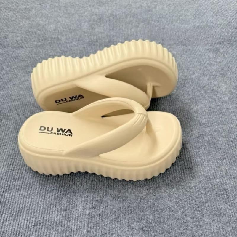 Dép bánh mì nữ xốp dày . Kẹp xỏ ngón dép tăng chiều cao đơn giản sang chảnh. Hàng Duwa chính hãng .