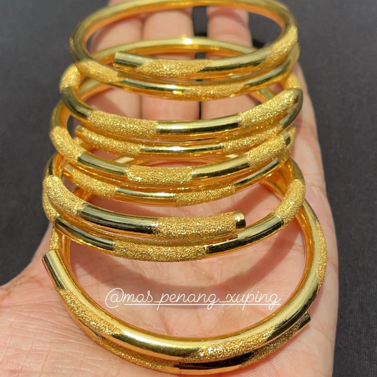 Gelang kabel pasir kaca
