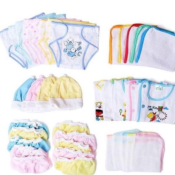 Combo 50 Món Đồ Dùng Cho Bé Sơ Sinh 5 tấm lót 10 tả vải dán 5 áo 5 nón 5 khăn sữa 10 bao tay 10 bao chân 5 cặp bao tay 5 cặp bao chân Combo tiết kiệm chưa đầy 3.9k món