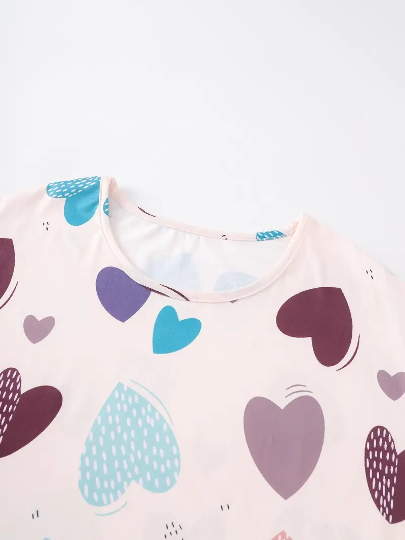 Product Introduction of 【Plus Size】 Heart Print Nightdress, Casual Comfy Short Sleeve Nightgown for Women, Women's Sleepwear for Summer, Loungewear 3
