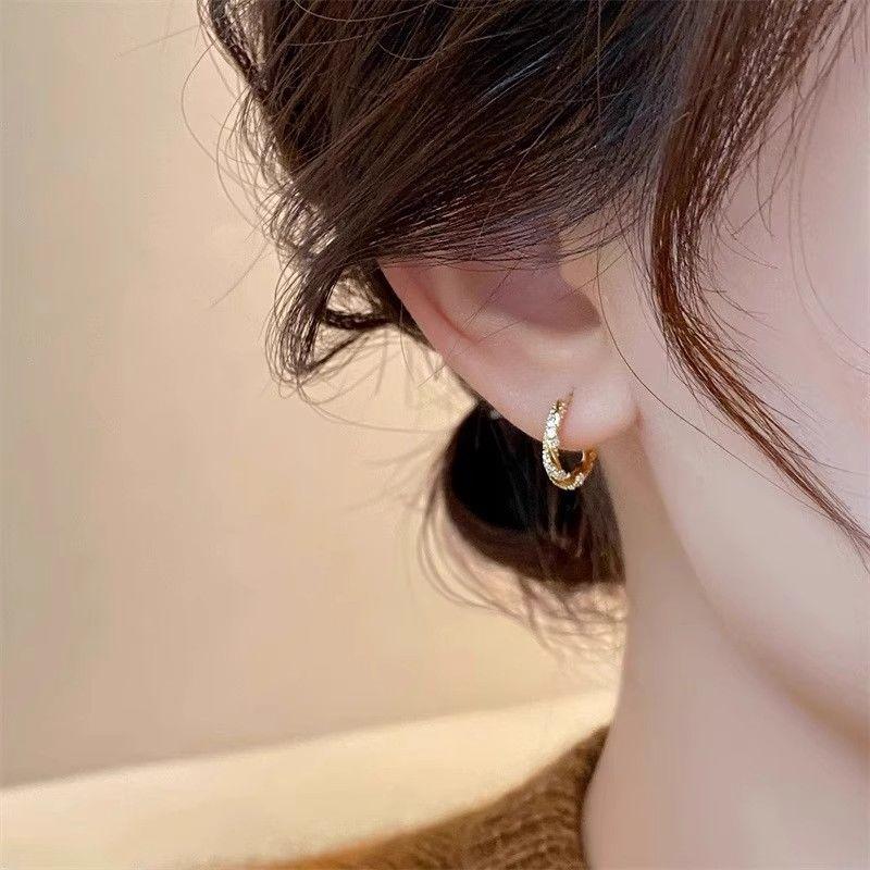 Product Introduction of French high-end stud earrings ins versatile earrings, light luxury niche design ear jewelry-SG 7