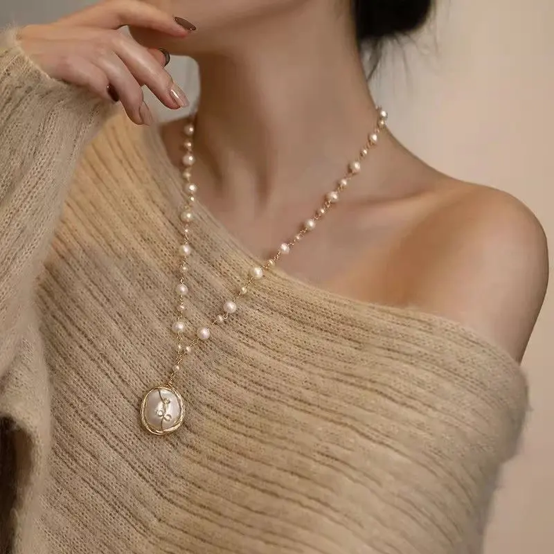 Vòng Cổ Tua Rua Lụa Xoắn, Thanh Lịch Và Cao Cấp, Hạt Lớn, Thiết Kế Đặc Biệt, Thích Hợp Cho Năm 2023, Mới Và Giá Cả Phải Chăng, Phong Cách Sang Trọng, Vòng Cổ Dài, Lấy Cảm Hứng Từ Người Nổi Tiếng Trên Internet