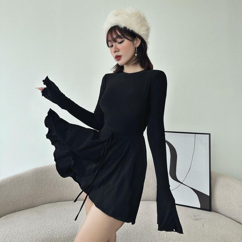 Đầm xoè nữ cổ tròn tay loe dài hở lưng có lót quần dịu dàng gợi cảm Thun Dress dam holung Đen Cotton