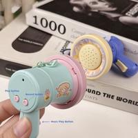 Gambar Vixplorn Gantungan Kunci Recorder Megaphone Megafon Genggam Perekam Lucu Mini Aksesoris Tas Kecil Mainan Anak Perekam Speaker Kecil Gantungan - Pink dari Vixplorn Kab. Tangerang 5 Tokopedia