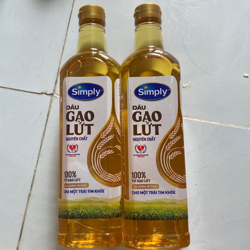 Combo 2 chai dầu simply gạo lứt 1 lít ( tổng cộng 2 lít dầu ) Dầu Ăn
