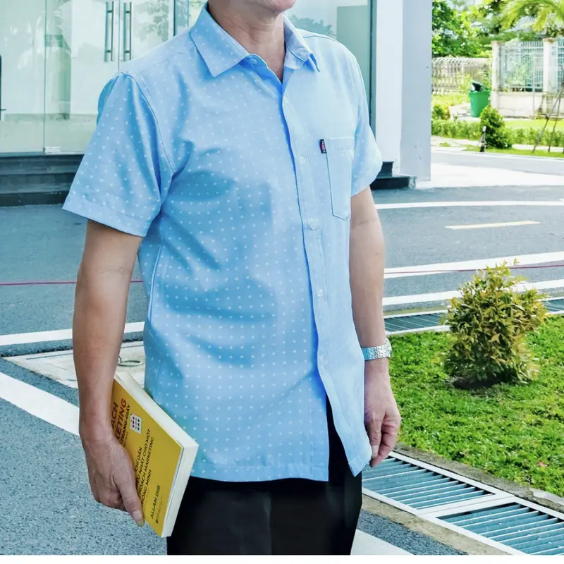 Áo sơ mi nam tay ngắn một túi form rộng cao cấp vải lụa GENALPHA vải lụa co giãn mềm mịn GEN140 Menswear Cổ Tròn xxl trung niên 2