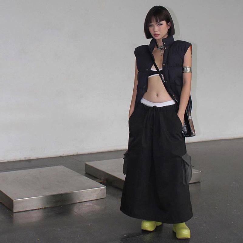 Product Introduction of Women Sleeveless Camisole Bra Summer Casual Contrast Color Backless Crop Tops for Streetwear Clubwear 34