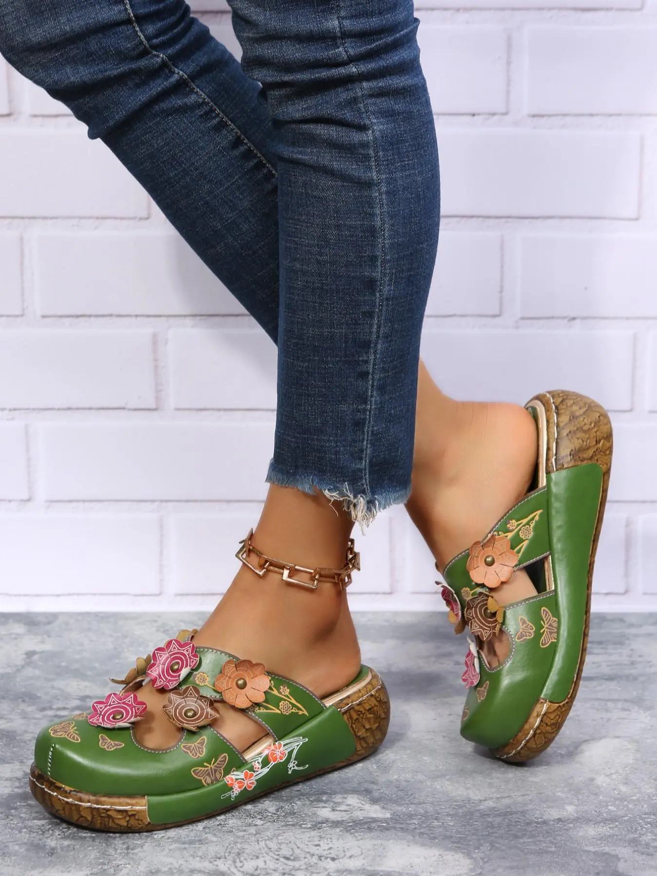 Women's Fashionable Ethnic Pattern Design Slides, Casual Comfortable Breathable Slippers for Summer, Female All-match Round Toe Shoes Bohemian Sandals for Daily Wear, Girl