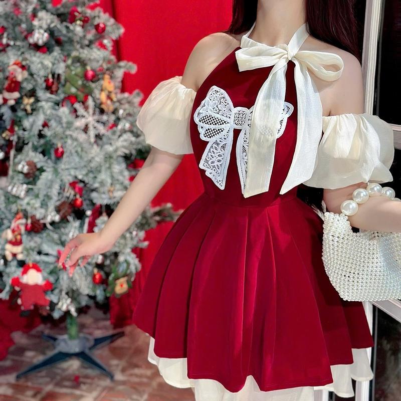 Đầm xoè xếp li nhung đỏ kim tuyến cổ yếm cột nơ trễ vai tay phồng nơ ren. 2