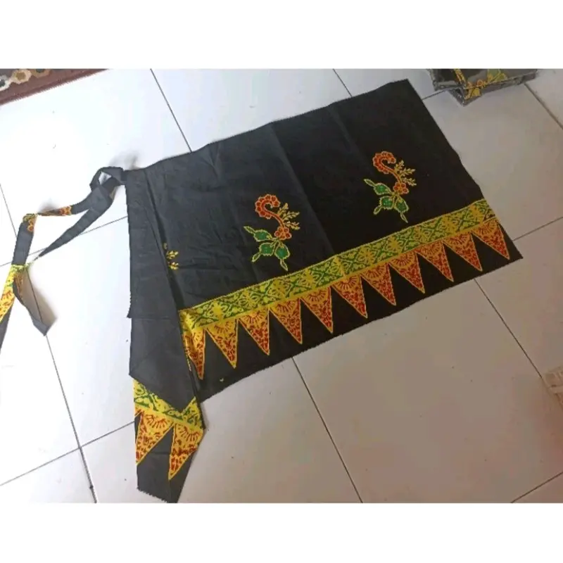 Sembong Batik gajah oling khas Banyuwangi warna hitam 0