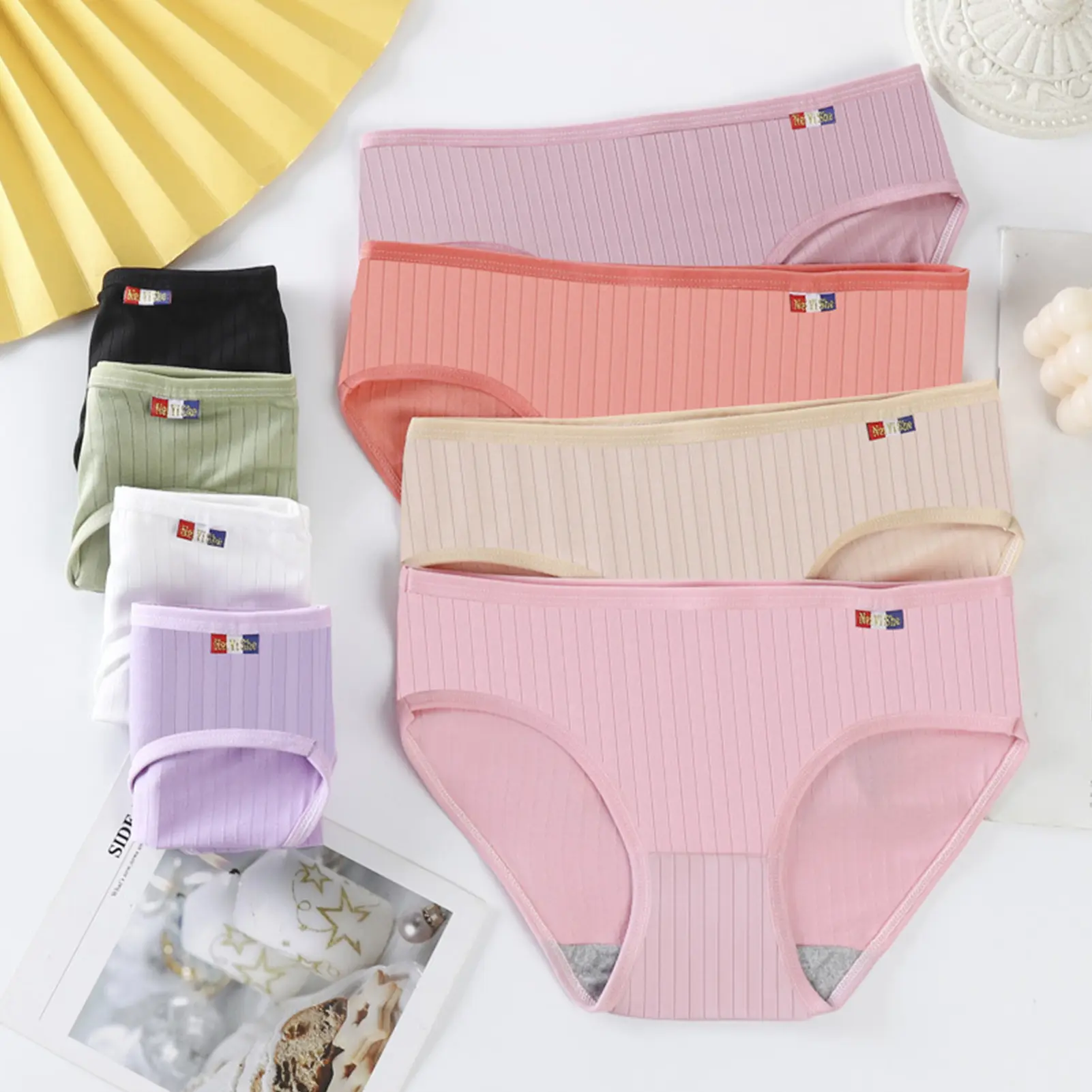 Fw.Q-Mid-rise Elastic Waistband Cotton Crotch Women Briefs Soft Solid Color Ribbed Panties