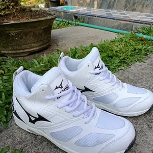 Promo sepatu voli badminton joging Set Nyaman Uniseks Pria Wanita Berpori Cepat Kering