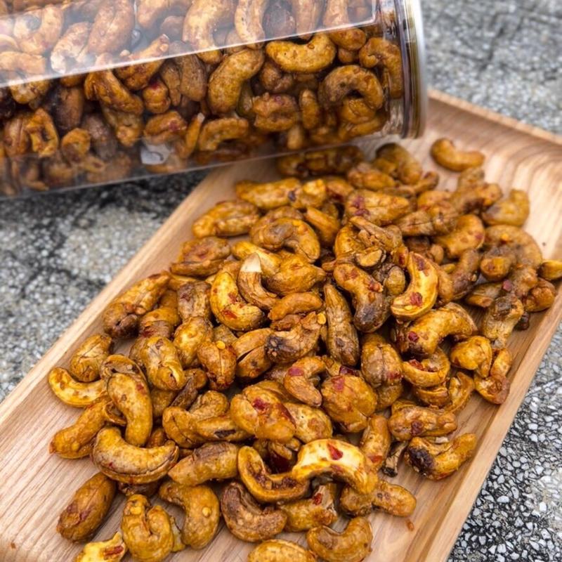 HẠT ĐIỀU RANG TỎI ỚT Snack Ăn Vặt Food Cay Nuts