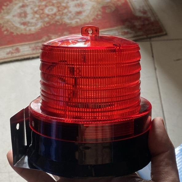ĐÈN CẢNH BÁO NĂNG LƯỢNG MẶT TRỜI DÙNG ĐẾ NAM CHÂM, đèn cảnh báo sự cố năng lượng độ sáng: 12000-14000MCD. 5