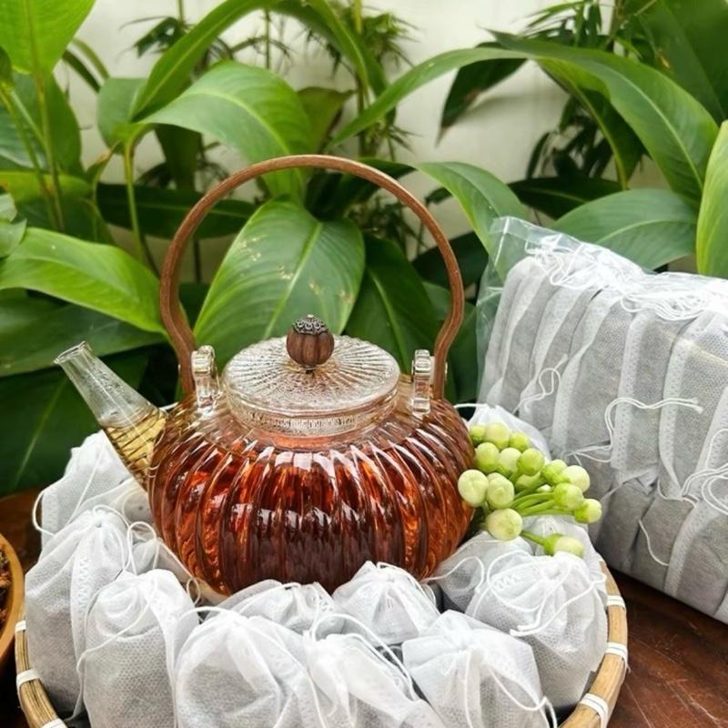    Mua 1 Tặng 1   Trà Lá Nam 10 Vị - Mua 1 Set 30 Gói Tặng 1 Set 30 Gói - Thành Phần: Xạ đen lá ổi lá vối lá sen cỏ ngọt hoa nhài giảo cổ lam chè vằng táo mèo xạ vàng lạc tiên.. 