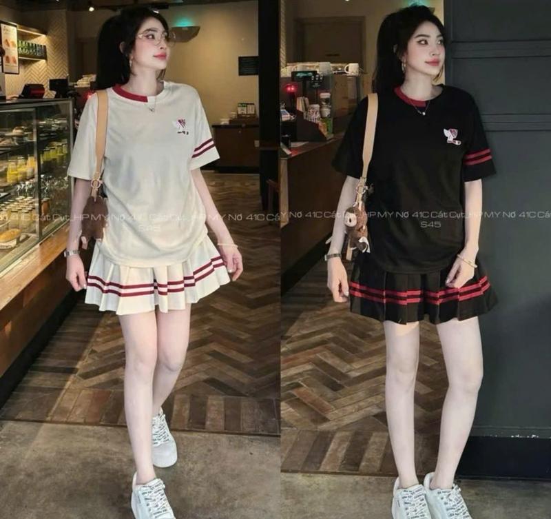 Bộ váy xếp ly mẫu Áo cổ mix 2 màu tay sọc viền , kèm chân váy 2 sọc chất tixi mềm mát thấm hút mồ hôi sz 40- 55 kg ( GẦN SZ LẤY LÊN 1 SZ TO NHÉ ) 1