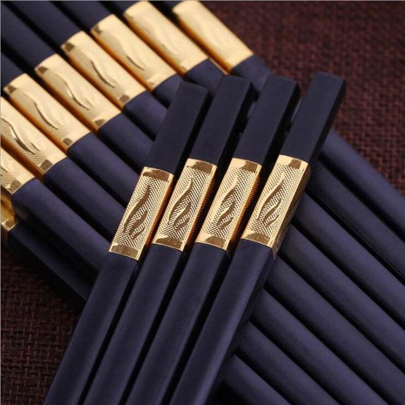 Set 50 Đôi Đũa Kháng Khuẩn Mạ Vàng Đũa Nhựa Ăn Cơm Phong Cách Hàn Quốc