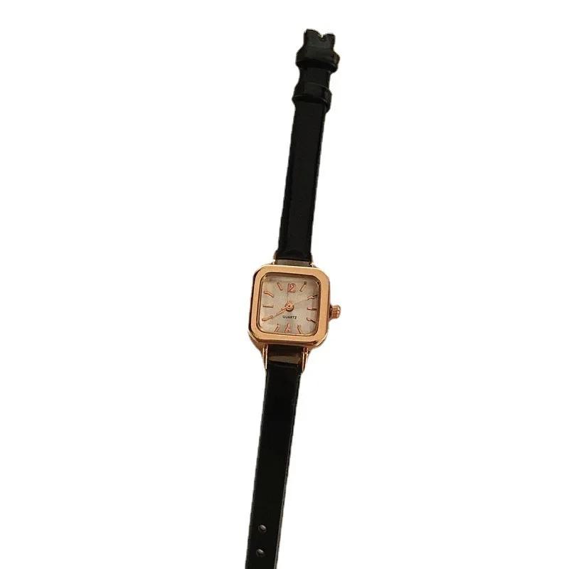 Product Introduction of Simple Classic Women's Small Square Watch - Retro Elegant Women's Quartz Watch Leather Strap 6