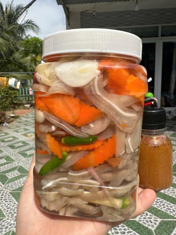 chỉ giao miền nam Tai heo ngâm chua ngọt 1kg - 1,2kg nhà làm đảm bảo an toàn vệ sinh thực phẩm - Ăn Vặt