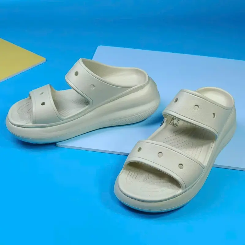 [TẶNG CHARM 3D] Dép nữ 2 quai đép đúc nguyên khối đế cao 6CM Mẫu mới 2025 2