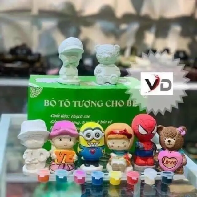 bộ đồ  chơi tô tượng  kèm màu 2