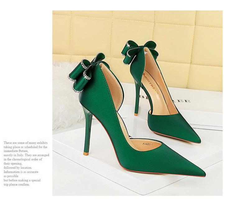 Product Introduction of 626-H36M European and American Style Banquet High Heels Stiletto High Heels Shallow Pointed Toe Side Cutout Rhinestone Back Bowknot Single Shoes kitten  heels 23