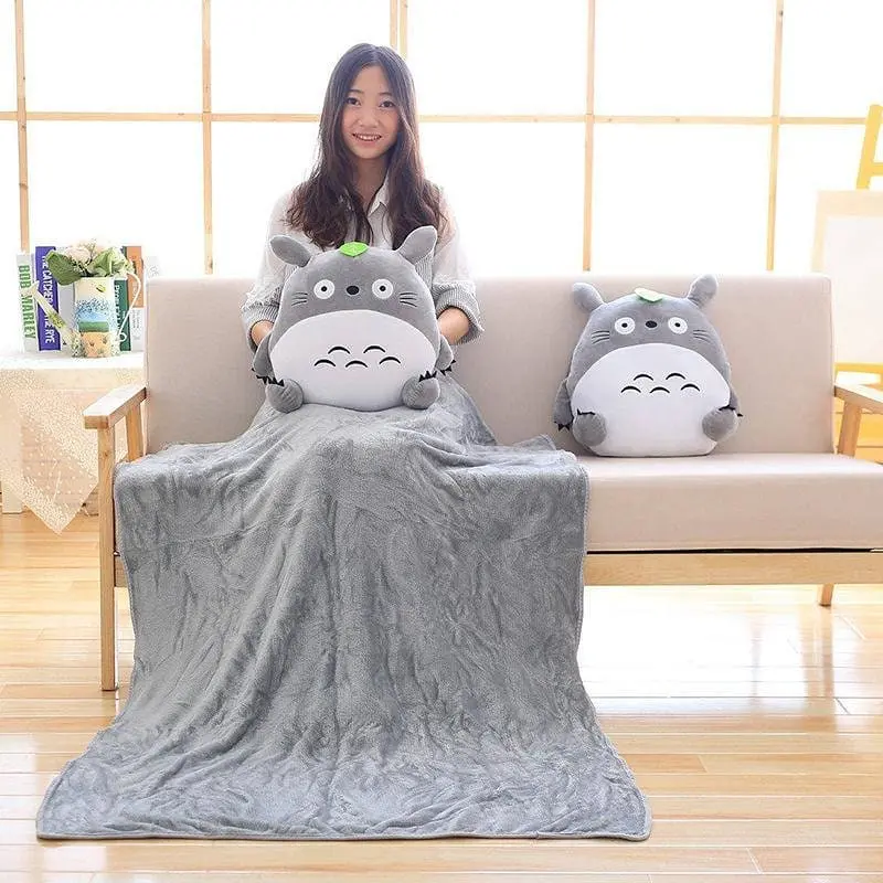 Boneka Totoro / Bantal Totoro Anime Lucu imut dan Gemesin size 30cm 1