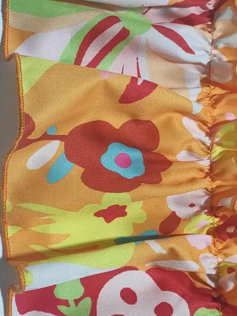 Product Introduction of 【Plus Size】All Over Print Ruffle Hem Dress, Casual Short Sleeve Round Neck Dress for Summer, Women's Plus Clothing for Daily Wear, Holiday Dresses 5