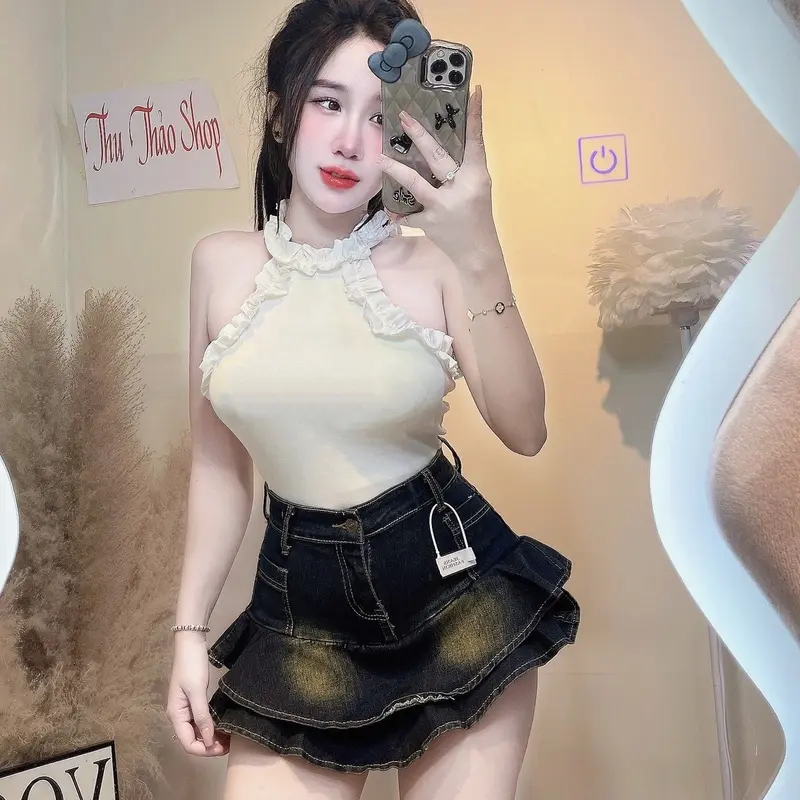 ÁO 3 LỖ YẾM PHỐI BÈO CÓ KÈM MÚT ĐỆM FOM CROPTOP Nữ 3