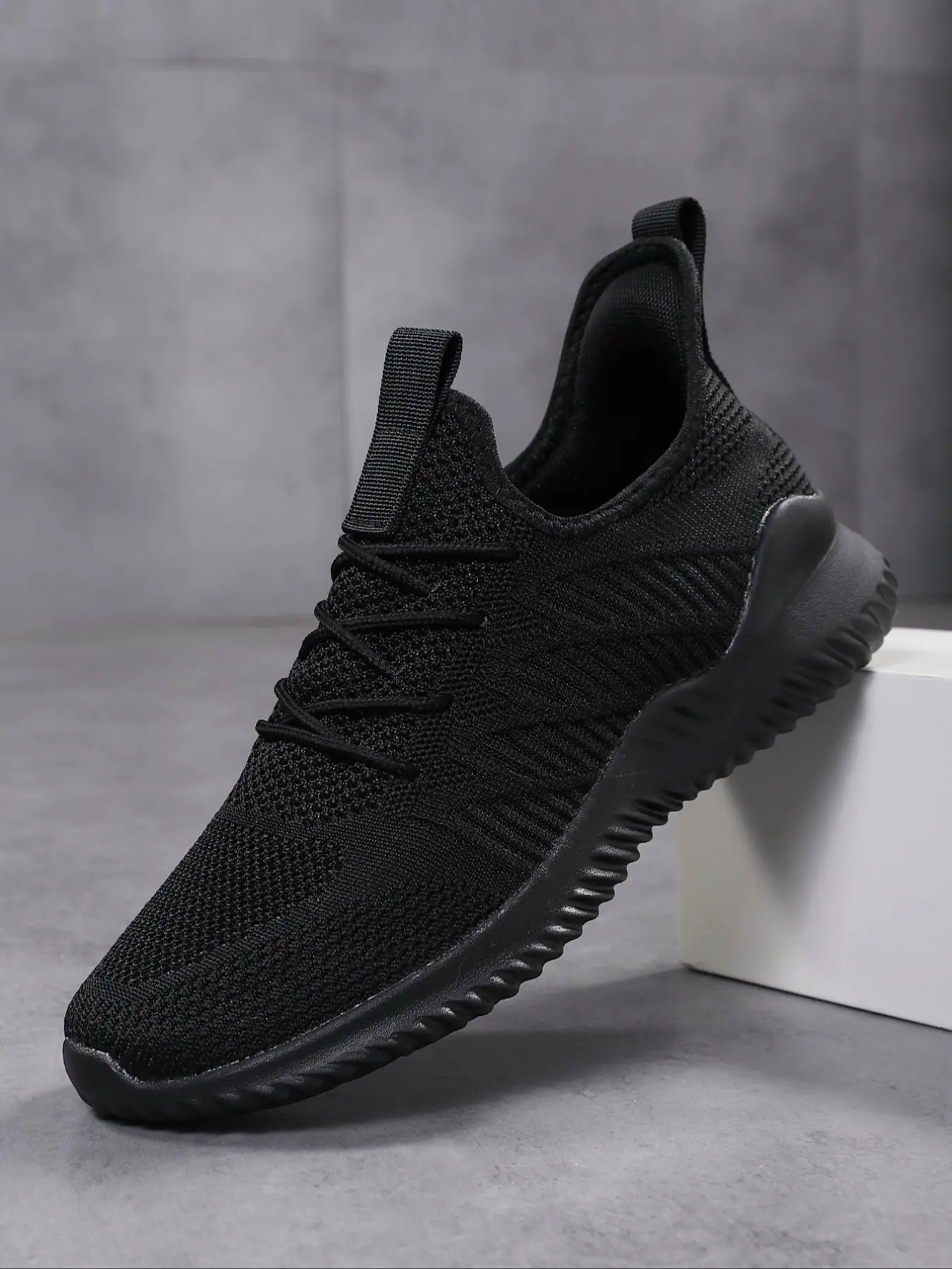 Men's Casual Lace up Front Low Top Sock Sneakers, Lightweight Breathable Comfortable Sports Running Shoes for Daily Wear, Perfect for Students and Outdoor Sports