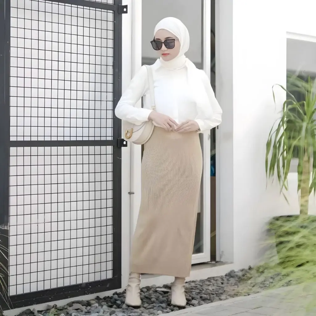 Rok Span Knit Hornet  Wanita Renna Polos