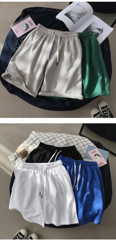 Product Introduction of Men's Sports Shorts Summer New Japanese Style Solid Color Simple Thin Loose Fit Five-Point Beach Shorts for Couples 5