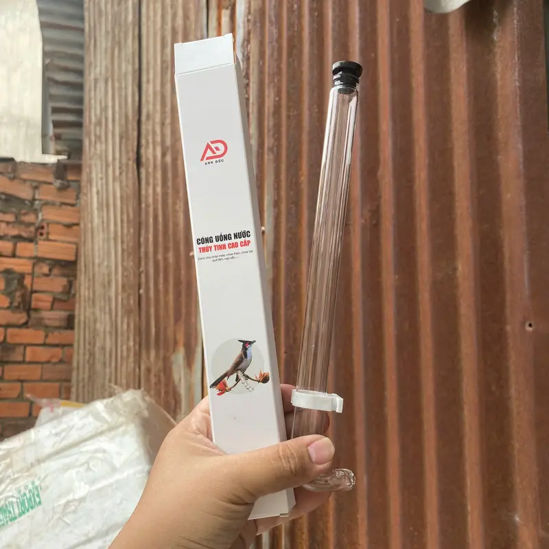 Ống thuỷ tinh đựng nước cho chim khuyên, hút mật, chào mào, choè,... đủ size giá rẻ, MẪU MỚI NÚT ĐEN CAO CẤP, siêu bền 4