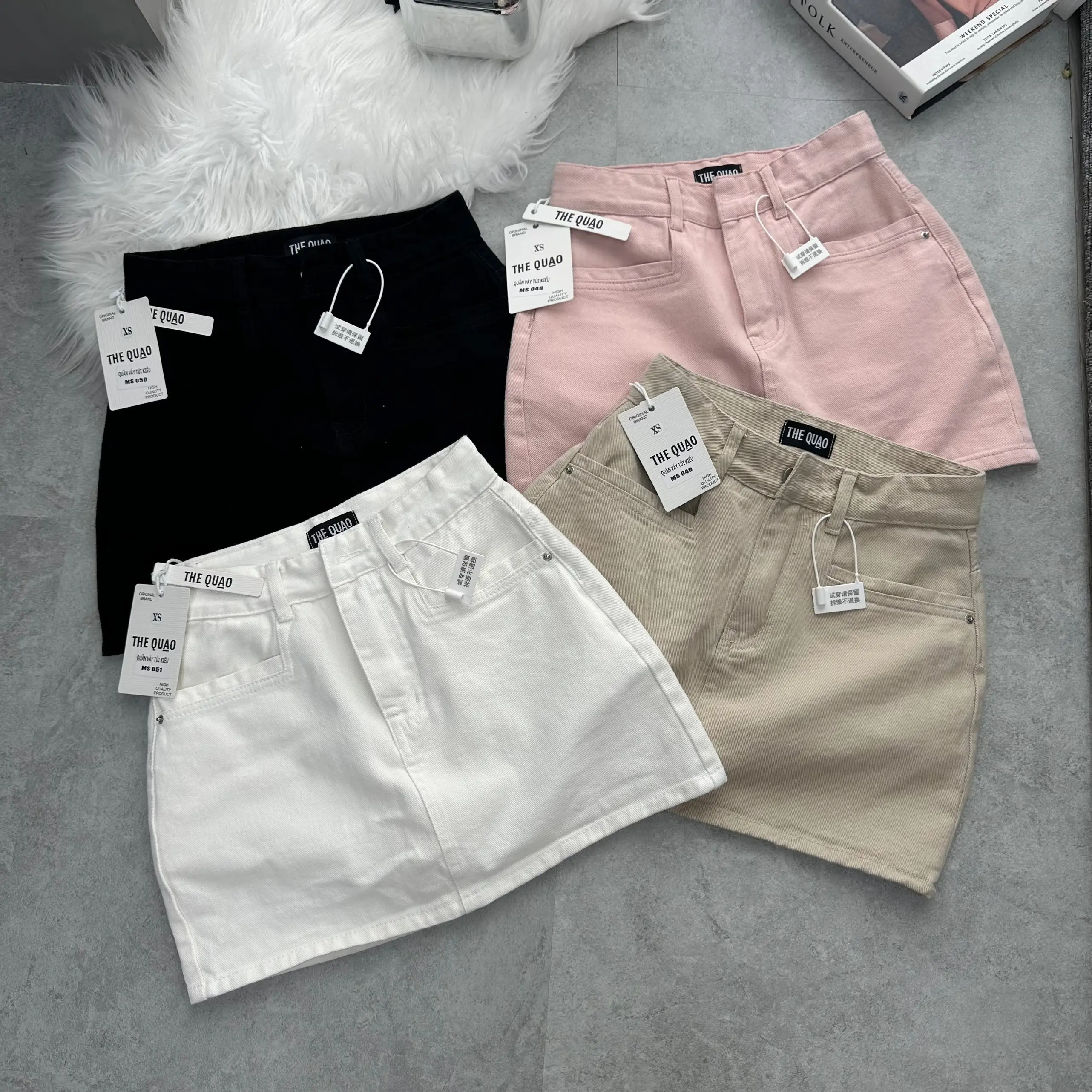 THE QUẠO - Chân Váy Nữ Lưng Cao Viền Túi Kiểu Bốn Màu R0707_490