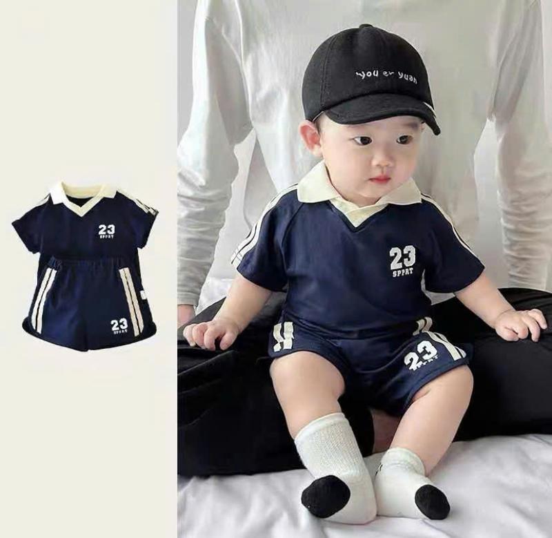 Product Introduction of Bộ đồ bé trai từ  7-17 kg,sét quần áo bé trai 2-8 tuổi , bộ POLO số  23  ,quần phối kẻ cá tính, chất vải co giãn thoáng khí, 4