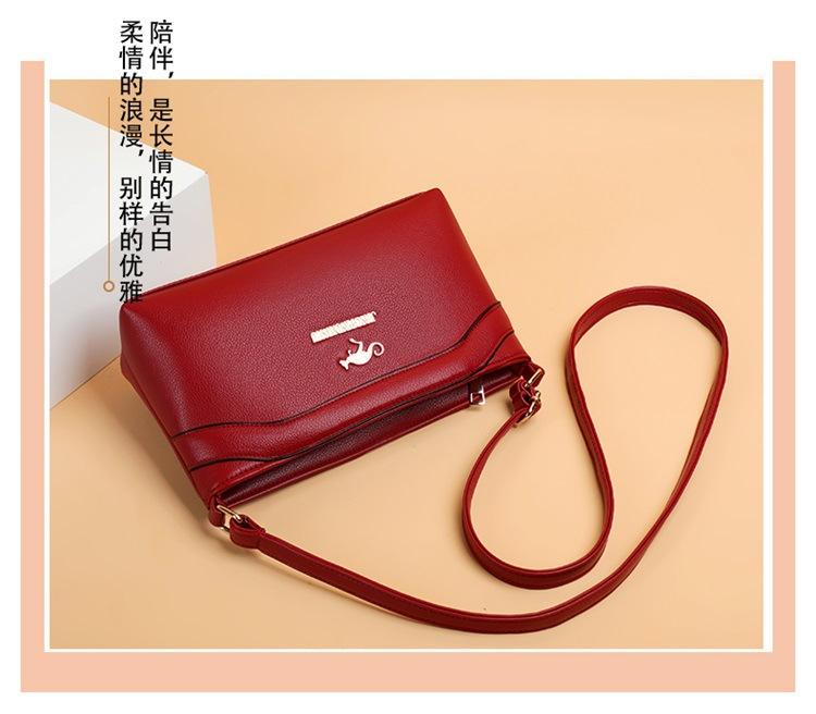 Product Introduction of Túi Cho Mẹ, Túi Nữ, Da Mềm, Dung Lượng Lớn, Túi Đeo Vai Và Đeo Chéo, Thích Hợp Cho Phụ Nữ Trung Niên, Túi Nhỏ, Thời Trang Mới, 2025túi xách nữ đẹp đi tiệc ví đựng tiền nữ túi xách nữ basic túi đeo chéo balo đựng đồ du lịch 7