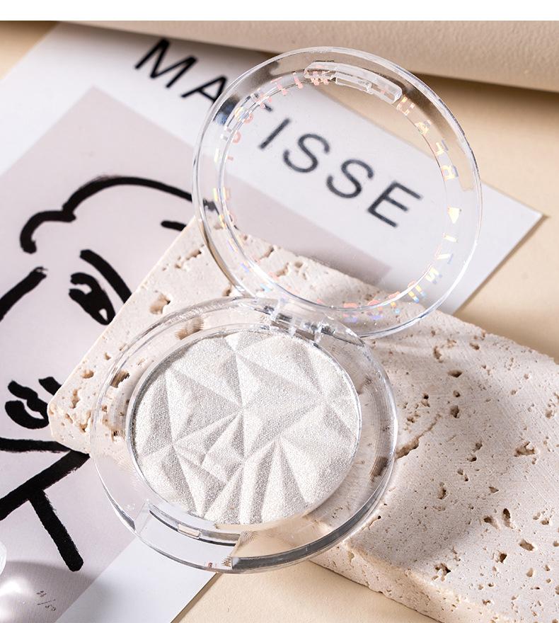 Product Introduction of BOLUNZI Diamond Small Highlighter Face Natural Brightening Pearlescent Fine Glittering Silkworm Makeup Contouring Powder 11